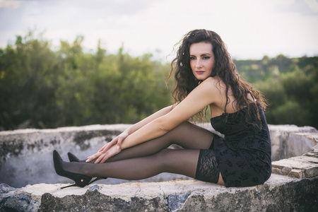 丝袜美女性感裸舞,美女性感裸舞的视觉盛宴